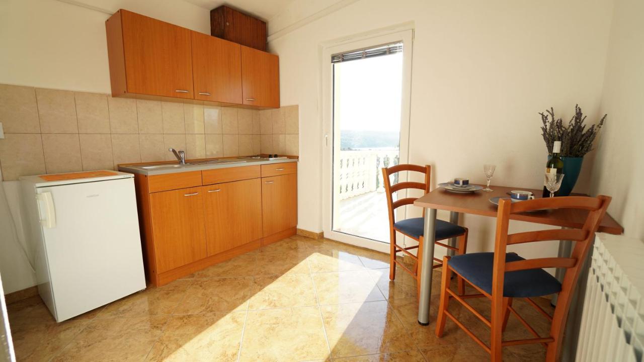 Apartments Kata Gornji Karin Exteriér fotografie